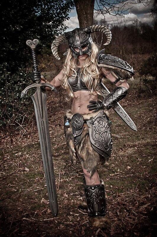 Artyfakes и её Драконорождённая