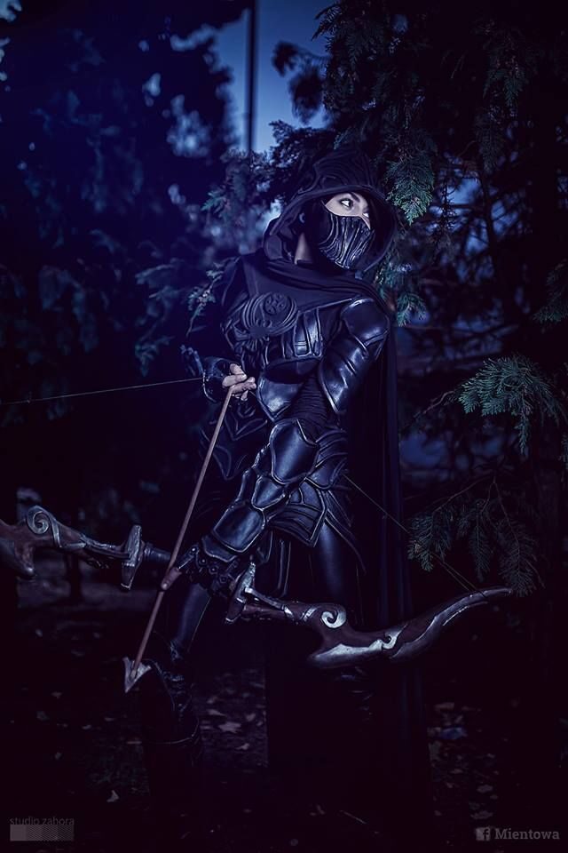 Тёмный ассасин от MientowaCosplay